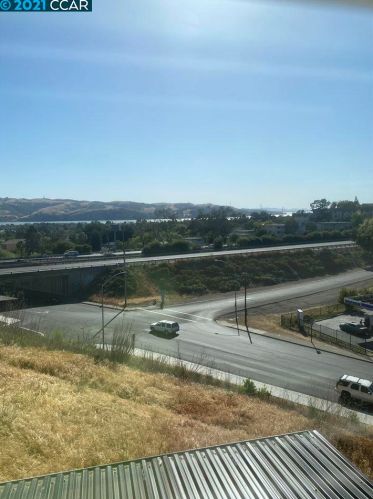 1771 Clos Duvall Ct, Benicia CA  94510-2327 exterior