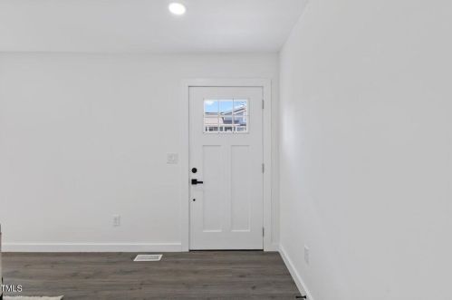 1412 Ashe St, Burlington NC  27217-2810 exterior