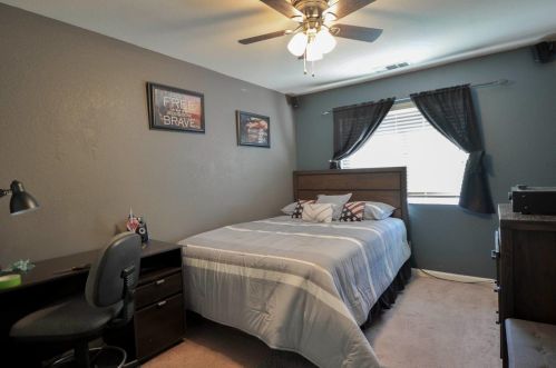 607 Grape St, Los Banos CA  93635-6372 exterior
