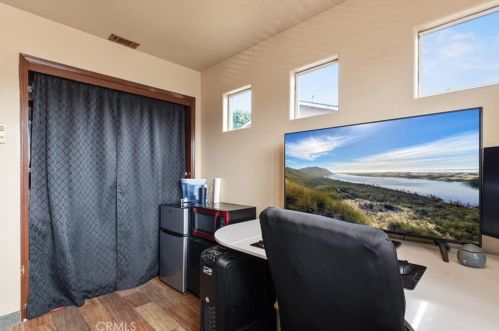 867 9th St, Pismo Beach CA  93433-2737 exterior