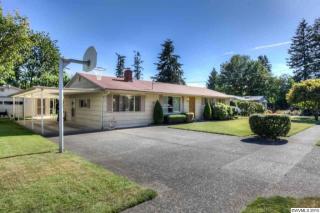 1358 Jefferson St, Stayton, OR 97383-2108