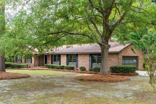 200 Acorn Dr, Lexington, SC 29073-9154