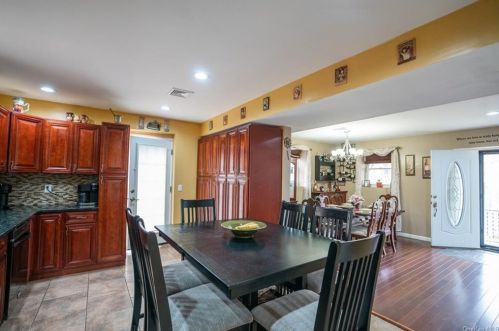 31 Brookside Ave, Tompkins Corners NY  10579-1306 exterior