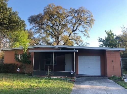 5210 Montague Pl, Orlando, FL 32808-7218