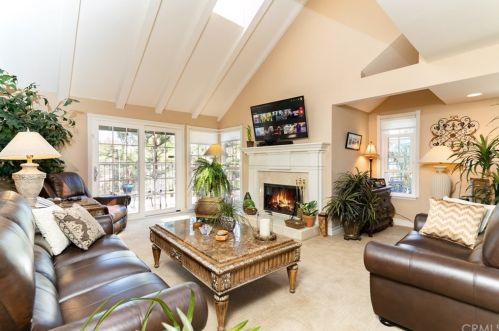 6187 Morningview Dr, Anaheim, CA 92807-4765