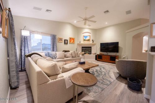 3510 Vega Dr, Lake Havasu City AZ  86404-1701 exterior