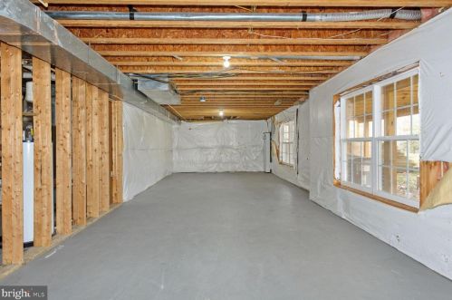 10141 Shawnee Ln, Spotsylvania VA  22553-3778 exterior