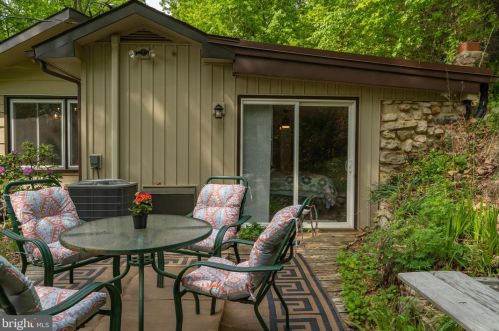 738 Forest Drive Ext, Richmond National Battlefiel VA  22835-5901 exterior