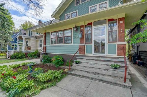1437 Rutledge St, Madison, WI 53703-3834