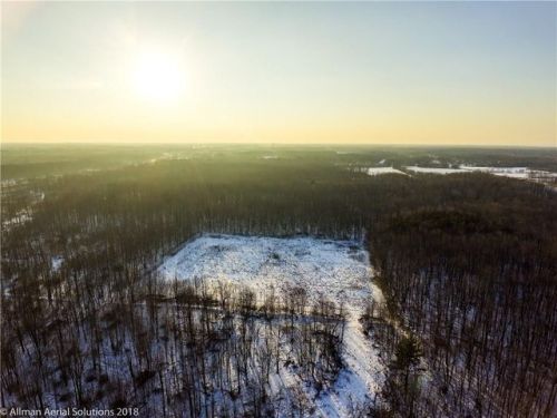 6513 Fisher Rd, Williamson, NY 14589-9527