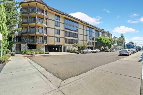 1132 Carpentier St, San Leandro, CA 94577-2791