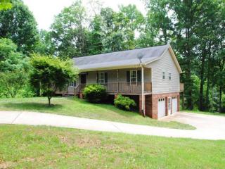 3700 Crusade Dr, Winston Salem, NC 27101-2258
