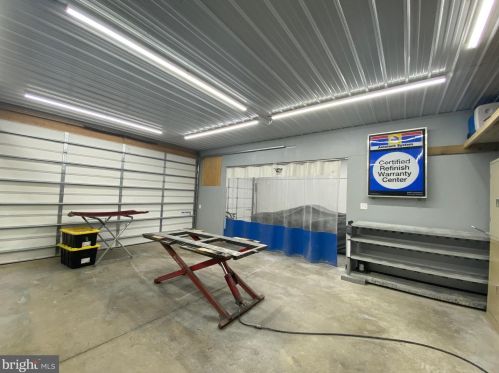 412 Washington Ave, Downingtown PA  19335-2708 exterior