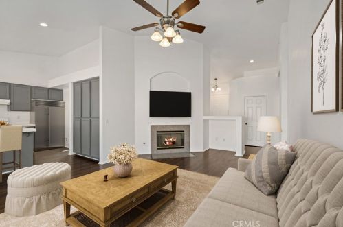 1635 Western Village Dr, San Jacinto CA  92583-6302 exterior