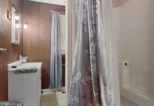 17 Adams St, West Enola PA  17025-2802 exterior