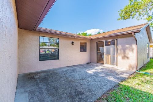 10330 Maverick St, New Port Richey FL 34654-5827 exterior