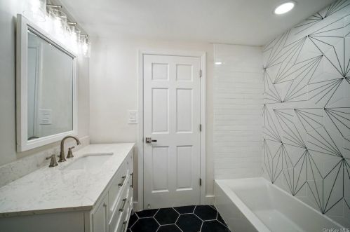 874 Rte 292, Whaley Lake NY  12531-5221 exterior