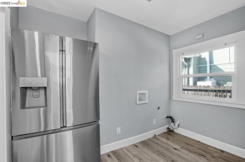 2039 96 Ave, Oakland CA 94603-1936 exterior