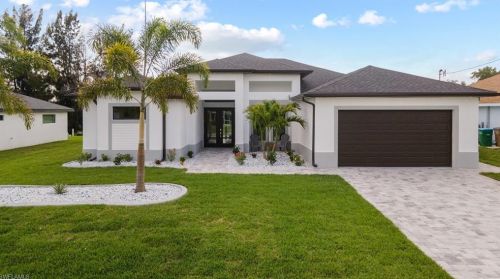 156 28th St, Cape Coral, FL 33914-4450