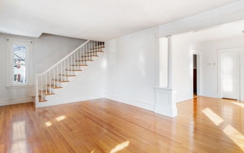 133 Malvern Rd, Worcester MA  01610-2258 exterior