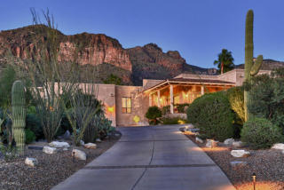 7460 Catalina Ridge Dr, Tucson, AZ 85718-1386