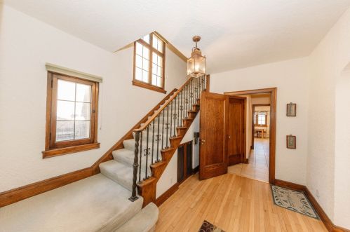 3024 Logan Ave, Milwaukee, WI 53207-2462