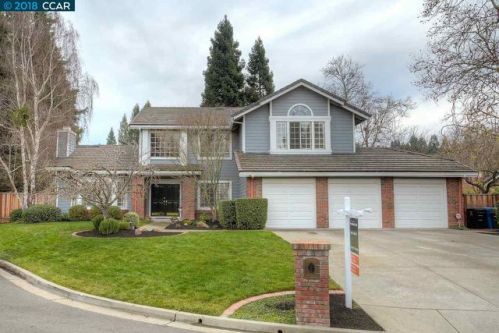 102 Carole Meadows Ct, Danville, CA 94506-6118