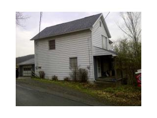 112 Limberg St, Butler, PA 16001-2070