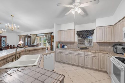 4135 62 Ave, Naples FL  34120 exterior