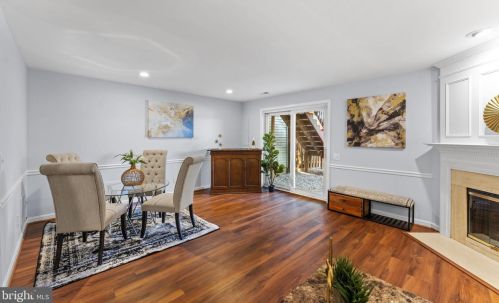 16869 Miranda Ln, Woodbridge VA  22191-5142 exterior