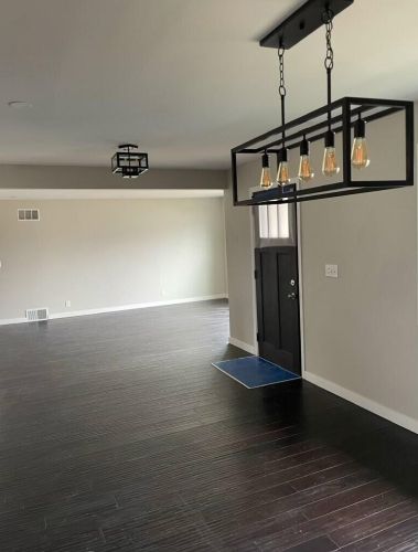 531 Garfield Ave, Milwaukee WI 53208-1545 exterior