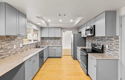 154 Oakmeade Ct, Vacaville CA exterior