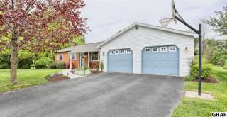 295 Burn Hill Rd, Shermansdale, PA 17090-8903