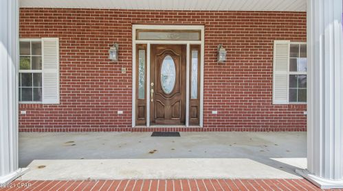 3438 Hwy 73, Marianna FL 32446-2478 exterior