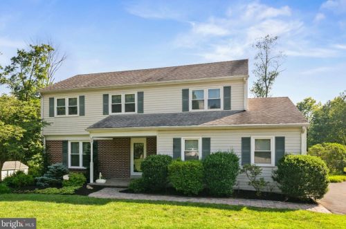 540 Shady Pl, Prospectville, PA 19002-5045