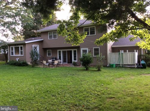 3941 Dora Dr, Harrisburg PA 17110-3619 exterior