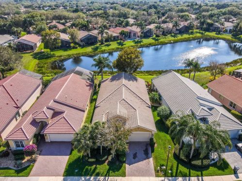 7364 Maple Ridge Trl, Boynton Beach, FL 33437-3970