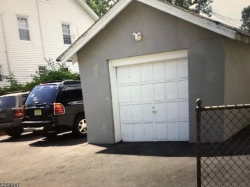 292 Irvington Ave, South Orange, NJ 07079-2528