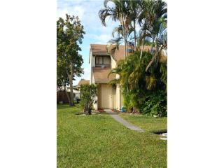 8115 21st Ct, Hollywood, FL 33025-2260