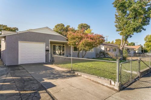 6072 Georgia Dr, North Highlands, CA 95660-4574