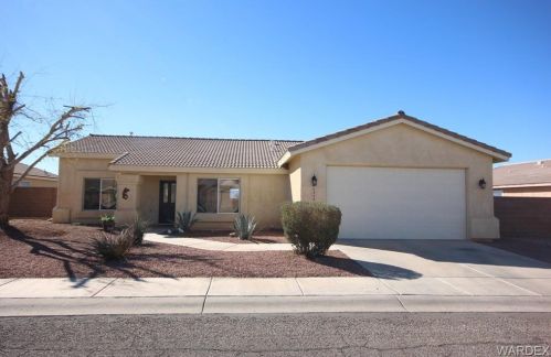 2448 Saguaro Dr, Mohave Valley, AZ 86440-8622