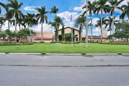14095 Royal Vista Dr, Delray Beach FL  33484-1828 exterior