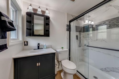 1789 Sarah Dr, Pinole CA  94564-2213 exterior