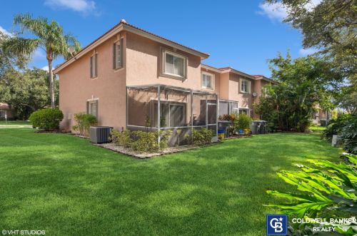 9904 Kamena Cir, Boynton Beach, FL 33436-3965