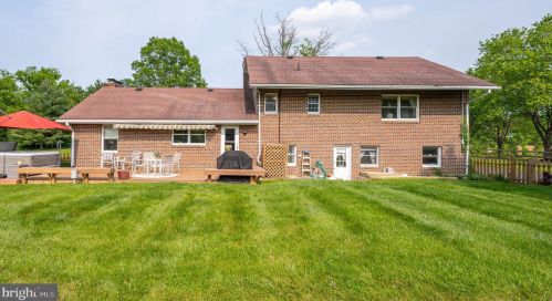 3153 Engle Molers Rd, Harpers Ferry WV  25425-5365 exterior