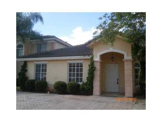 7295 173rd Dr, Hialeah, FL 33015-8409