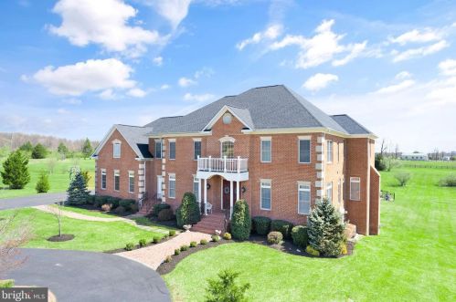 15840 Parnell Ct, Haymarket VA  20169-1667 exterior