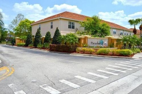 5274 Paradise Cay Cir, Kissimmee, FL 34746-4781
