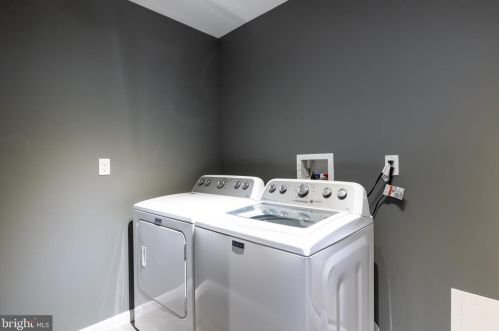 133 Somerset Dr, Willingboro NJ  08046-1435 exterior