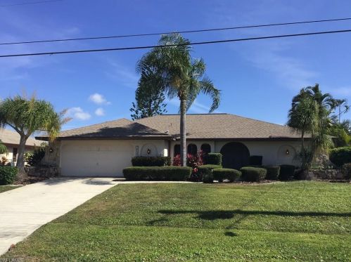 4137 5th Pl, Cape Coral, FL 33914-5885